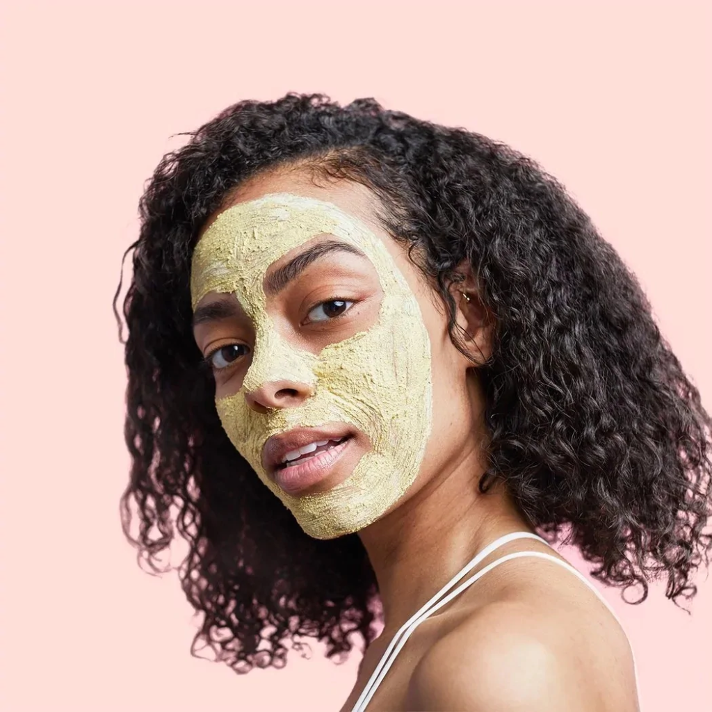 Turmeric face mask to lighten skin does it work?